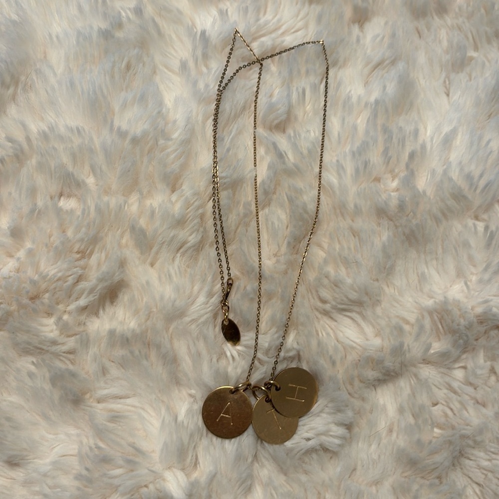 Nashelle Initial Necklaceโ